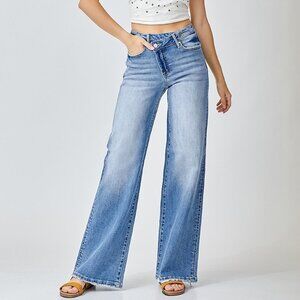 Risen Curvy Size Mid-Rise Crossover Wide Leg Jeans